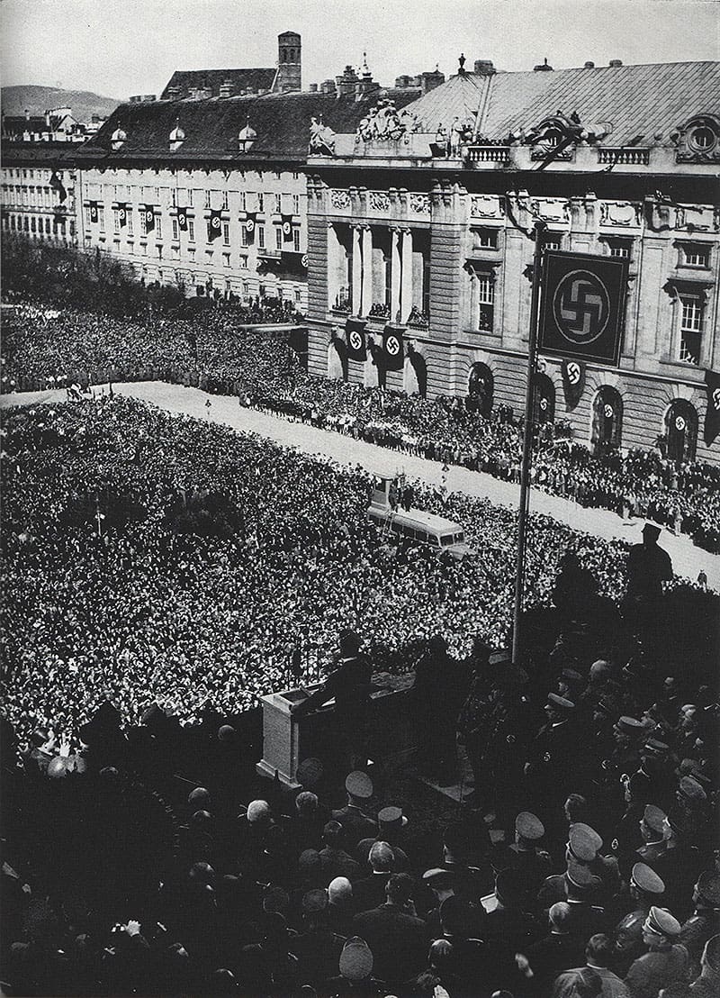 1659.large_.jpg Anschluss Heldenplatz